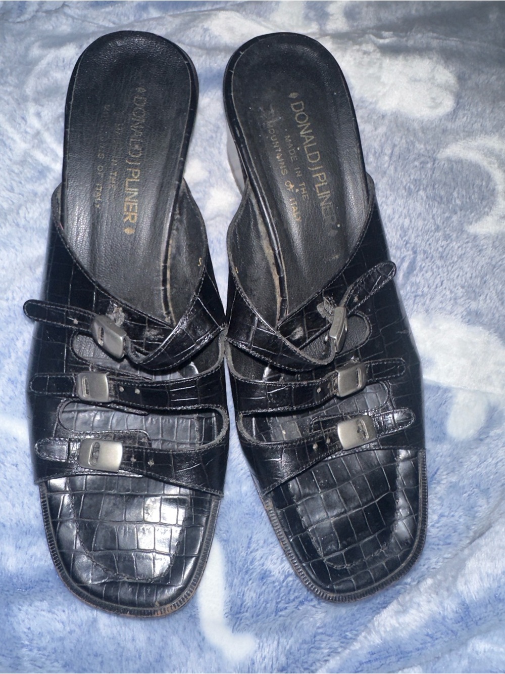 Donald J. Pliner Black Croc-Embossed Mule Slides